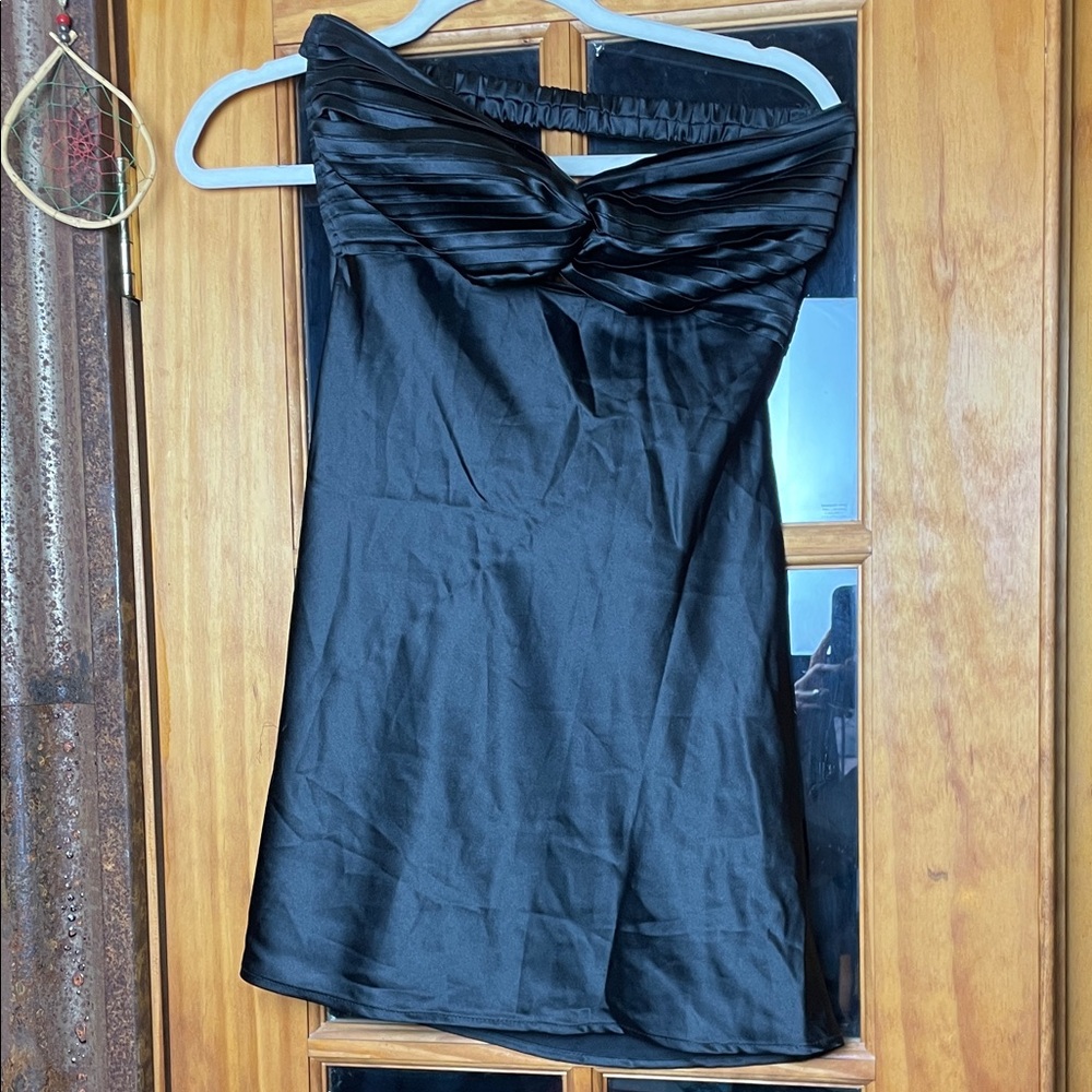 Princess Polly’s Darling Black Strapless Mini Dress, Size 6
